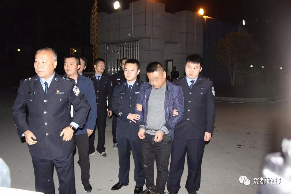 花开无言 第136页