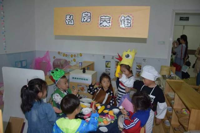 幼师园里的欢乐日常，温馨趣事记录于27日