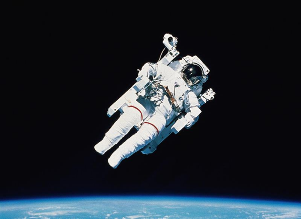 中国首批太空旅游船票售罄，星辰大海的追逐，勇敢起航的梦想之旅
