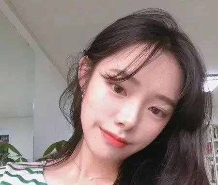 28日刘海新打理法，掌控发型，驾驭人生，自信与成就感的源泉