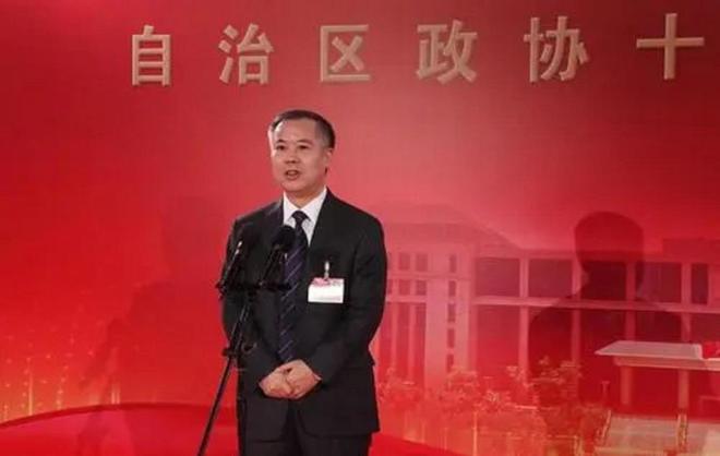 花开无言 第108页