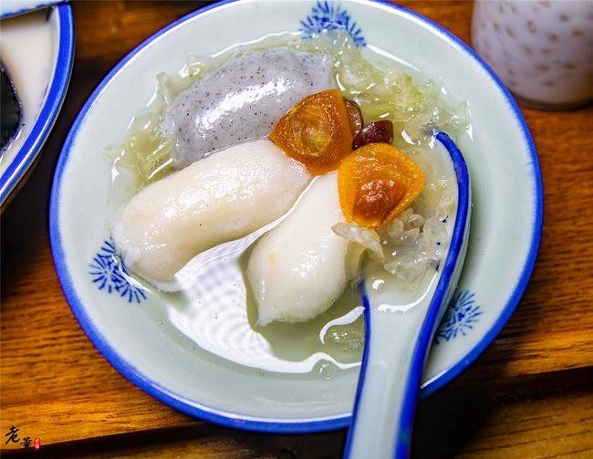 耵聍轩特色小店，小巷深处的独特风味探秘