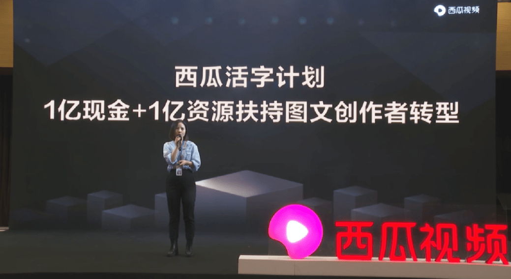最新一期一转成双视频，智能科技新宠引领未来生活风潮，颠覆性智能体验一睹未来风采