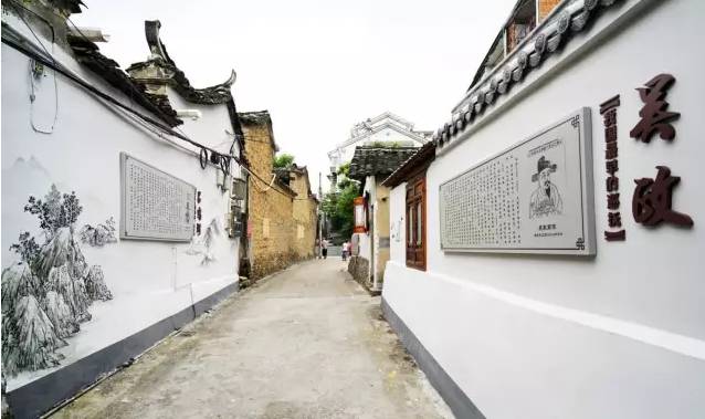 历史上的11月14日源新貌揭秘，探索秘境与小巷深处的独特风味
