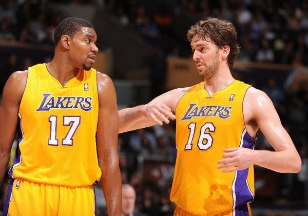 今年11月17日NBA湖人直播观看攻略，从入门到进阶，轻松掌握最新动态