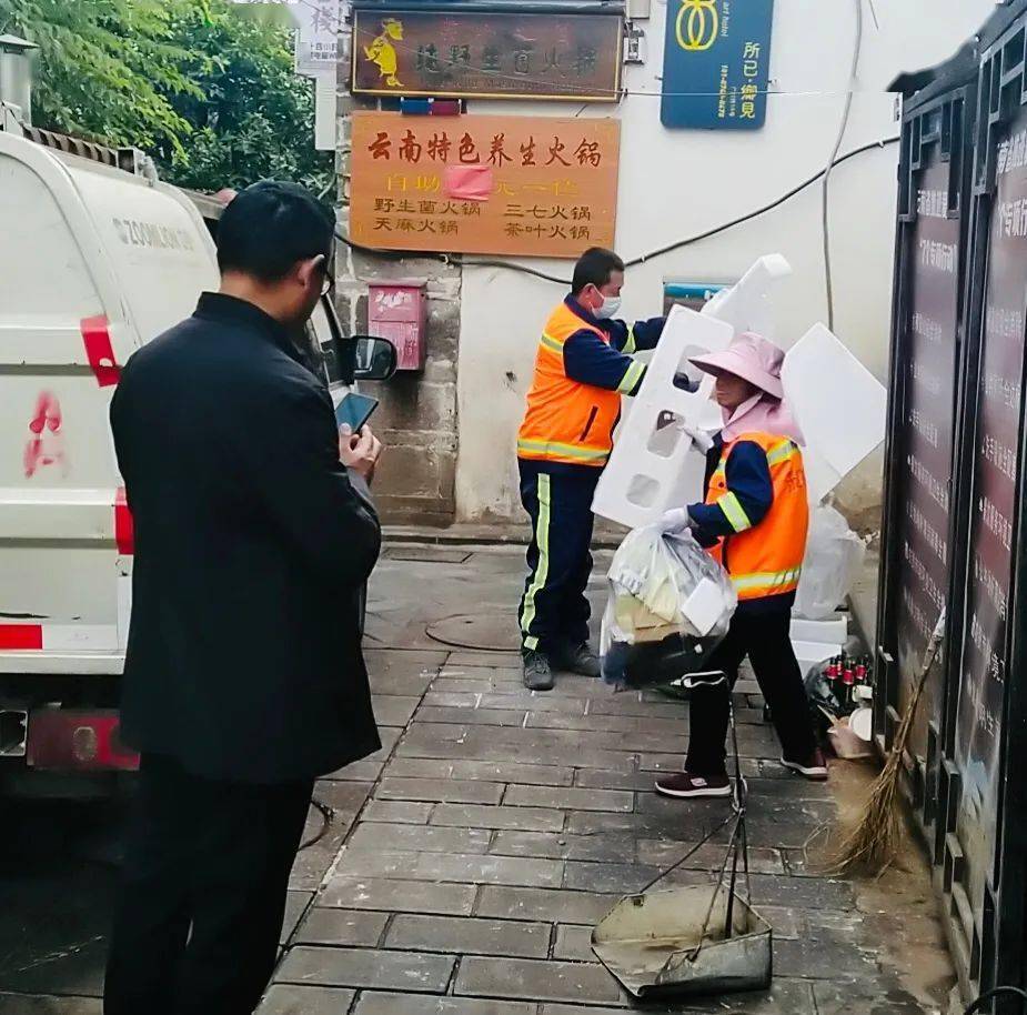 探秘疫情下的小巷奇点，特色小店的独特风采与防疫最新动态