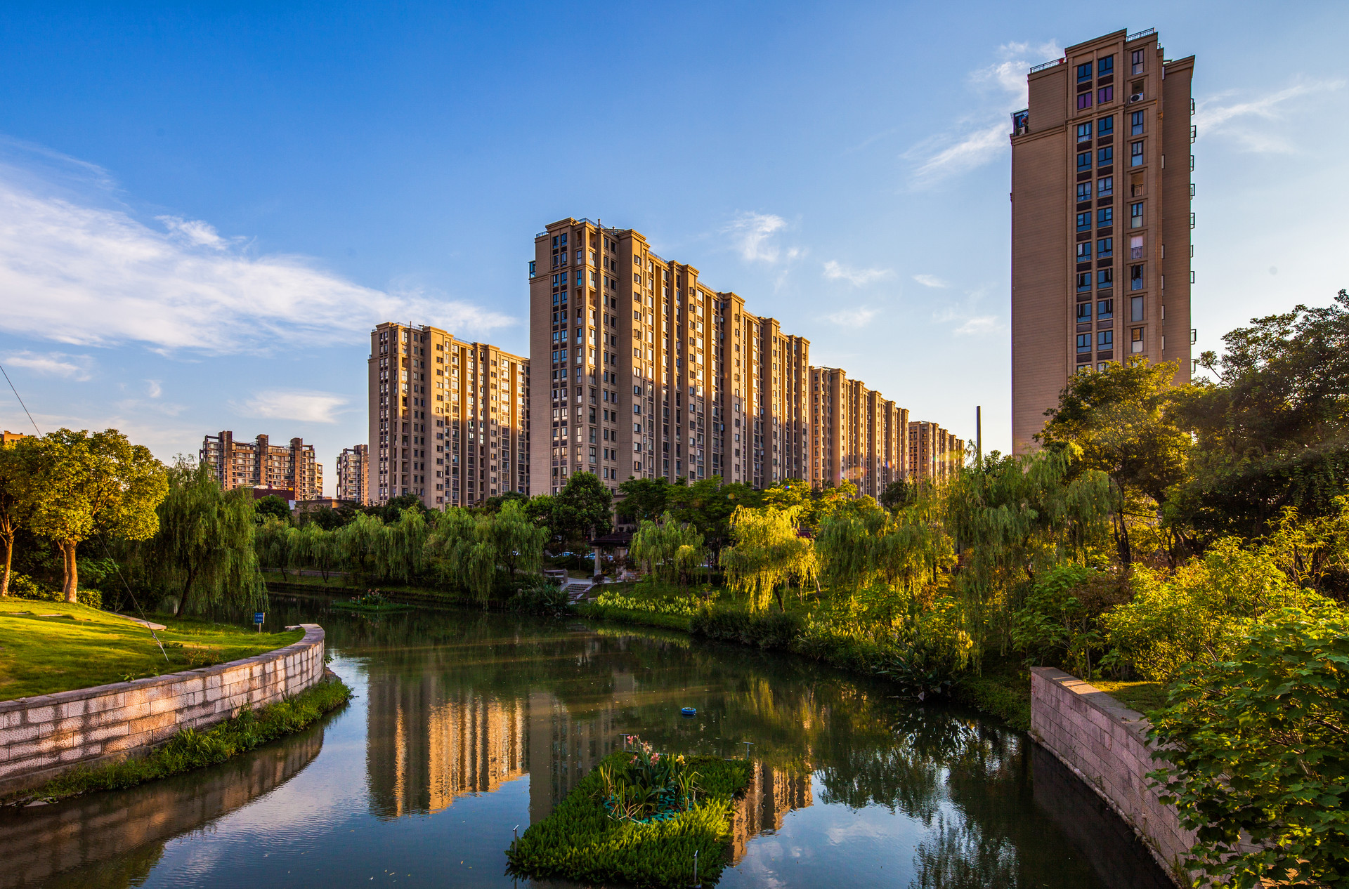 九江新楼盘闪亮登场，与自然共舞的心灵之旅启程日（历史最新楼盘资讯）