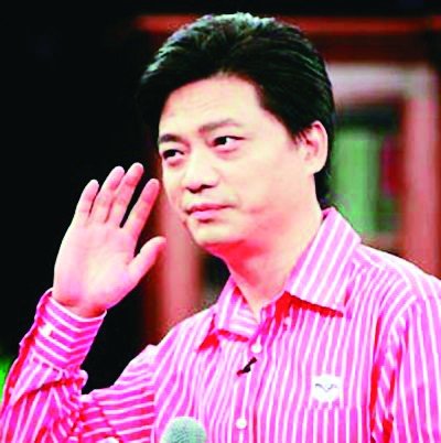 崔永元，2024年12月1日的瞩目焦点人物热议热议热议！