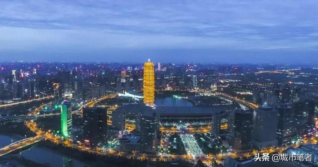 12月18日郑州市雨情下的城市观察与个人观点分享