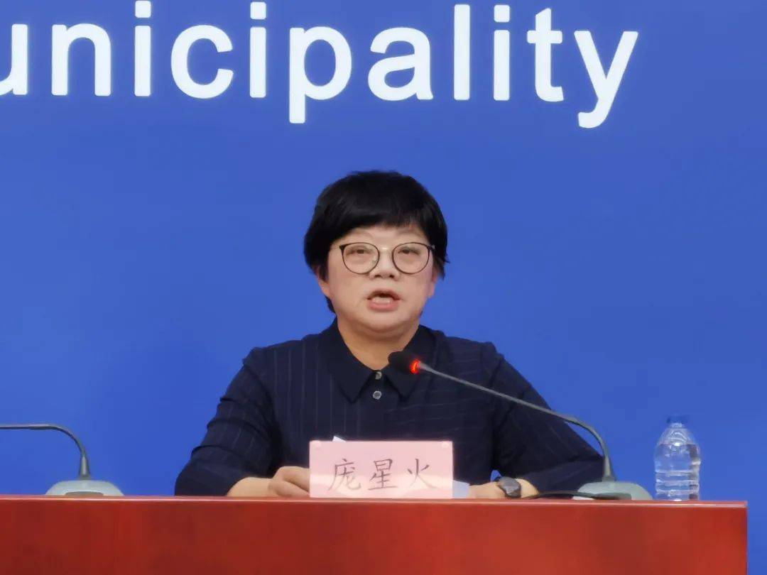 怀仁市十二月疫情实时动态图表分析报告，最新动态与趋势观察