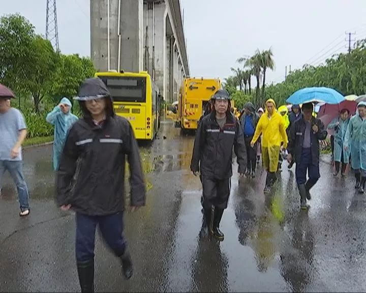 海口市积水路段监控实录，十二月十八日的城市记忆与积水治理观察