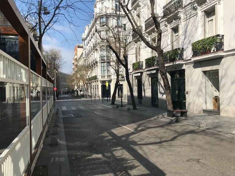 山东特色小店与疫情下的温暖瞬间，深巷珍馔与实时疫情的交织
