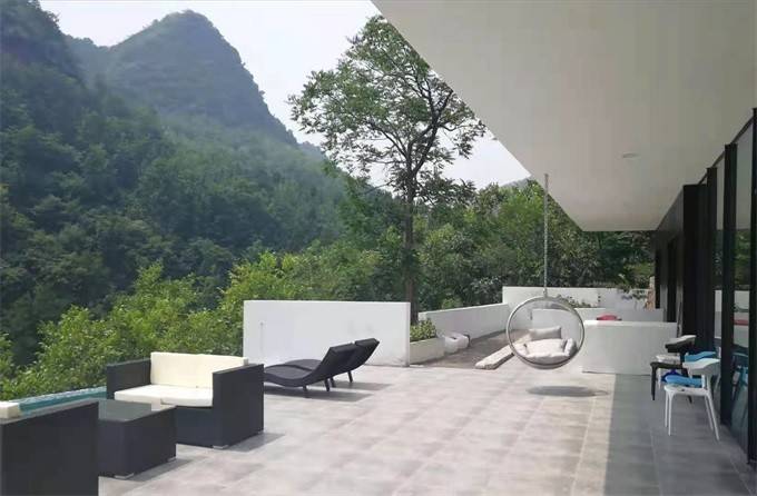 独家小院，城市中的静谧绿洲，享受私密自然时光