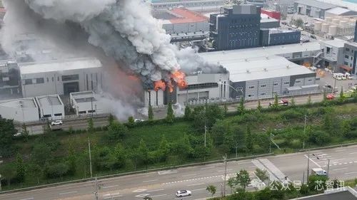 突发火灾青岛，青岛火灾2021 