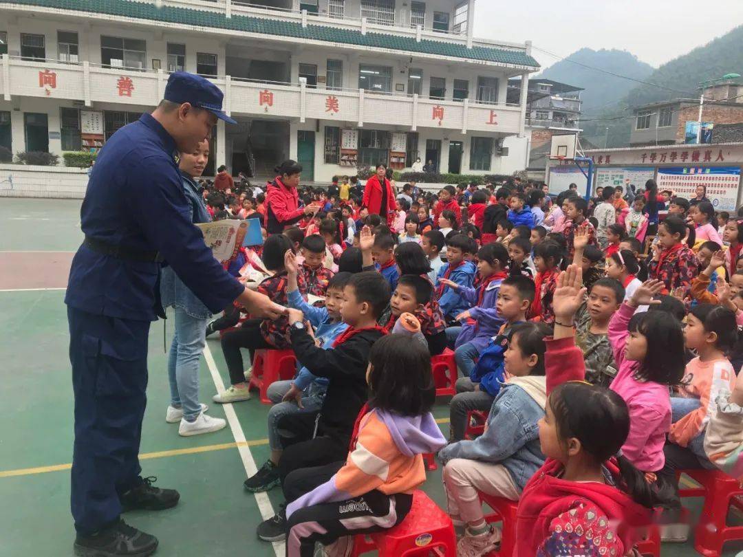 南充消防整治筑牢安全防线，守护群众安宁生活