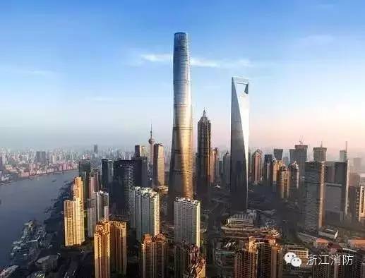 全球高楼排名榜单揭秘，哪些城市高楼林立，独占鳌头？