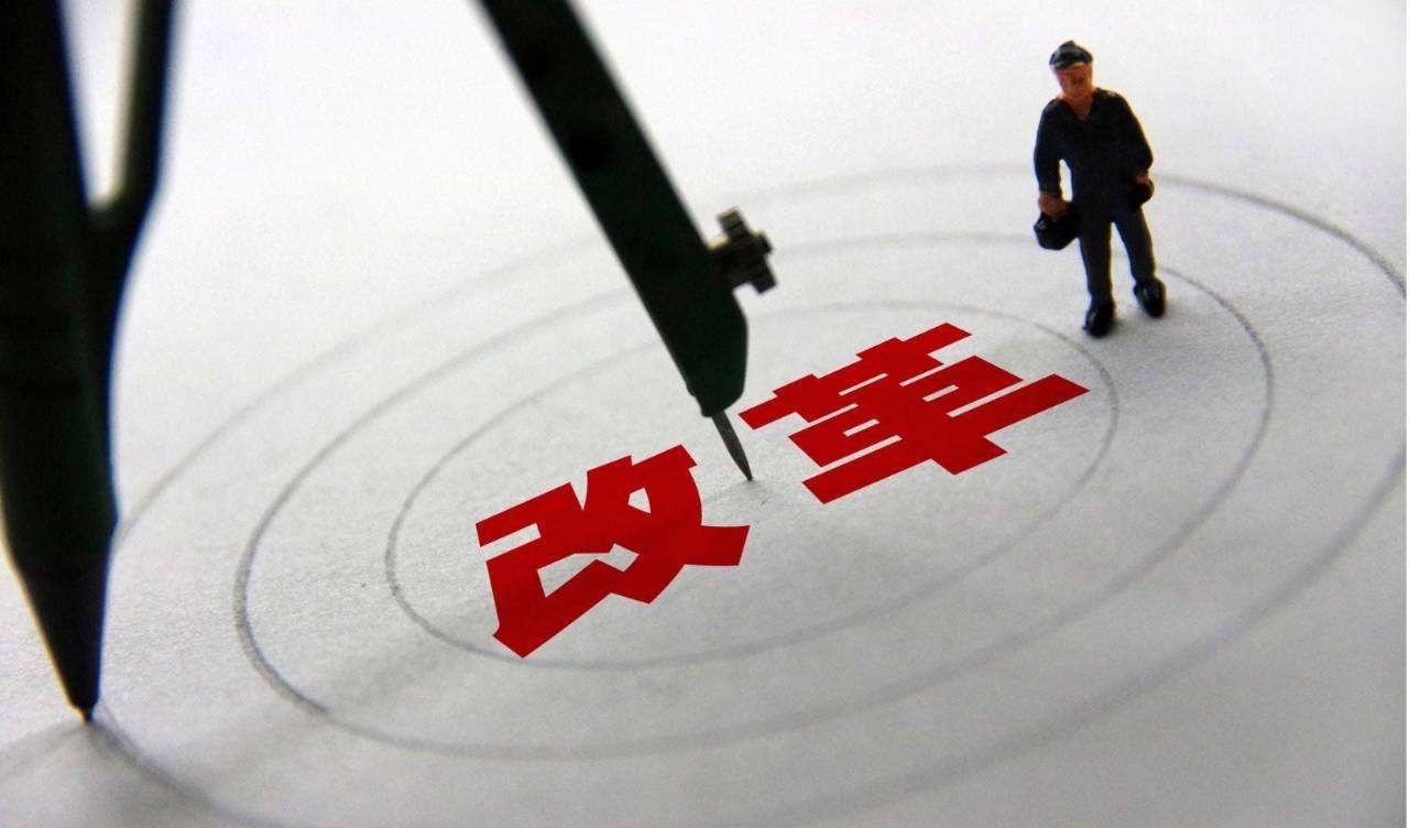 团队更替中的挑战与机遇并存，如何把握变革的脉搏？