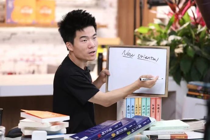 揭秘星期狗背后的真相，独家深度报道