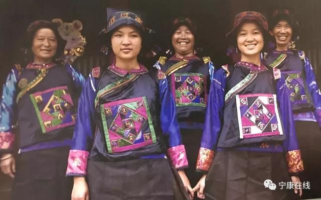 壮族服饰魅力排名榜TOP榜，最新图片展现绚丽风采