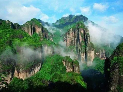 世界著名石塔盘点，巍峨壮观，历史底蕴丰厚