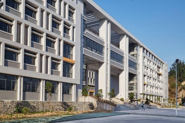 汕头职高学校排名前十及教育质量深度解析