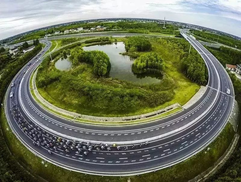 崇明沿江游玩指南，探秘美景，尽享风情之旅！