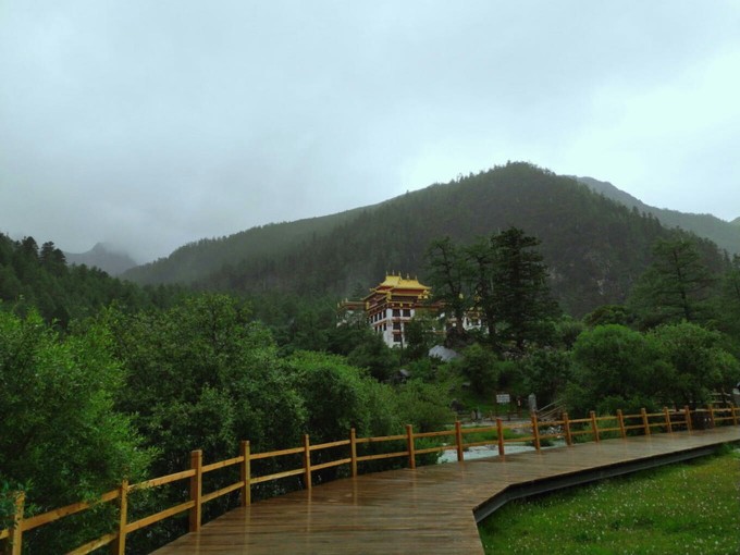 成都到稻城旅行攻略，最新路线指南