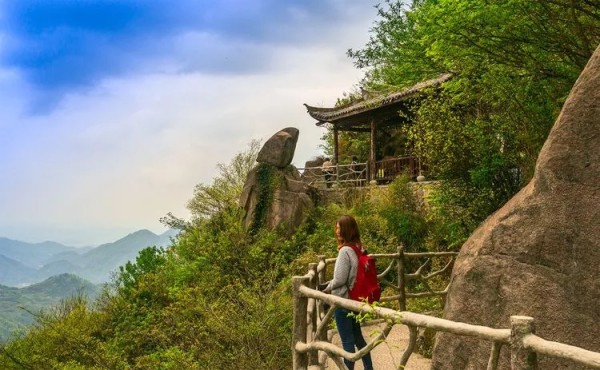 广西苗寨风情之旅，深度攻略，带你领略独特魅力！