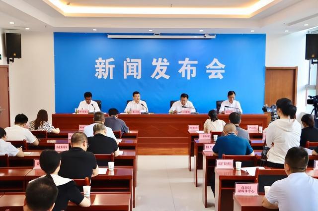 丰镇领导引领城市新篇章，新闻头条聚焦发展动态